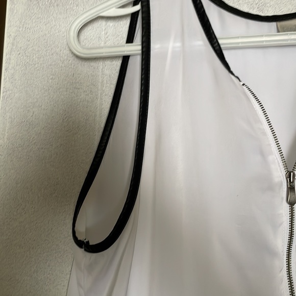 White TWIK blouse with leather detailing - Picture 2 of 2